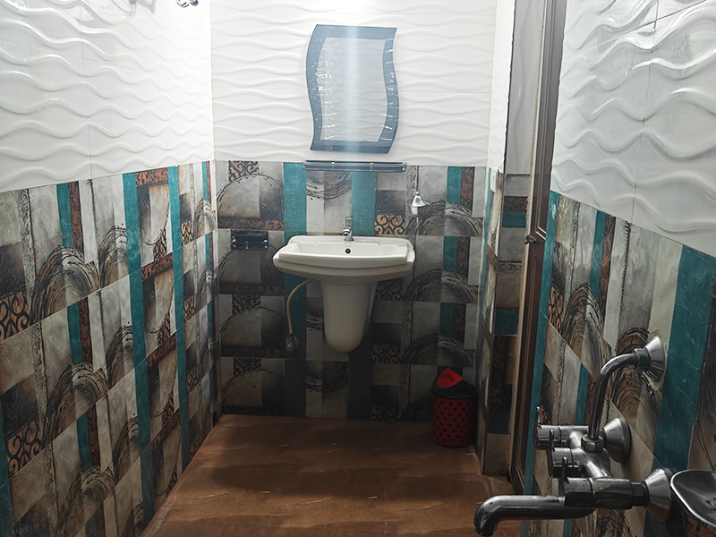 Family AC Room With 1 Toilet